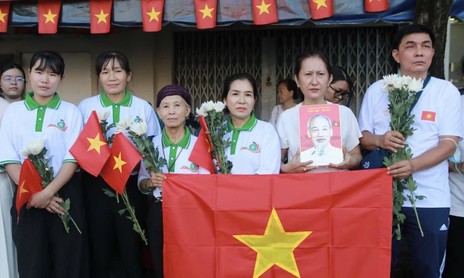 Trực tiếp: Lễ viếng, truy điệu và an táng 731 hài cốt liệt sĩ được quy tập tại Công viên Lê Thị Riêng