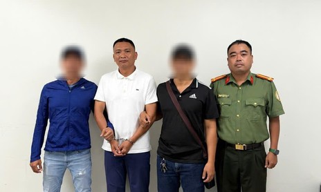 Huỳnh Xuân Vấn - đối tượng liên quan vụ án của trùm siêu xe Phan Công Khanh về nước đầu thú
