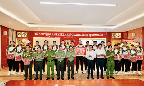 Lễ mừng công Đội bóng chuyền Công an TPHCM vô địch Cúp Hùng Vương năm 2026