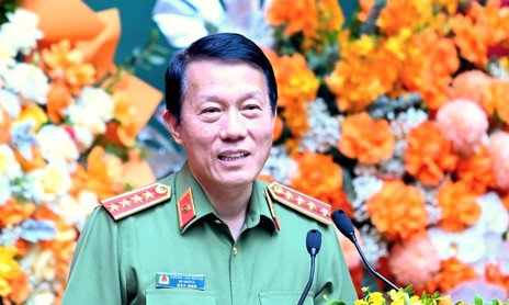Bộ trưởng Lương Tam Quang dự buổi gặp mặt các thế hệ lãnh đạo, chỉ huy lực lượng An ninh kinh tế