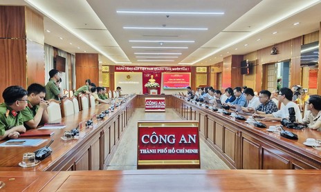 Công an TPHCM họp báo thông tin về kết qủa điều tra vụ 'giết người' xảy ra vào tối 21/5/2026, tại phường Bến Thành