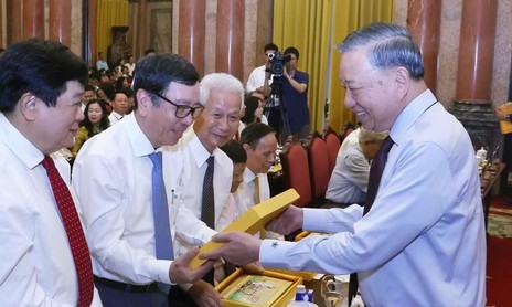 Báo chí phải đồng hành với các nhiệm vụ ưu tiên của đất nước trong thời kỳ mới