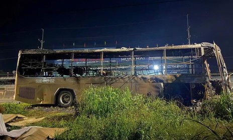 Tăng cường quản lý, kiểm tra xe khách chạy ban đêm sau vụ cháy xe 7 người tử vong