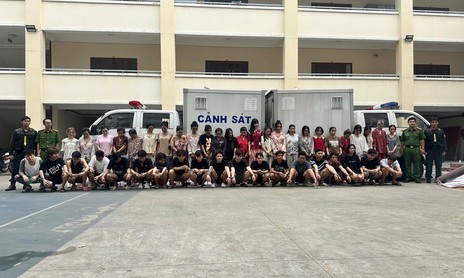 Bóc gỡ đường dây mua bán và tổ chức sử dụng trái phép chất ma túy khoác vỏ bọc "pod chill"
