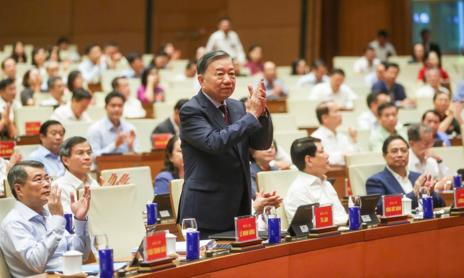 Hội nghị toàn quốc quán triệt và triển khai thực hiện Nghị quyết Hội nghị Trung ương 3, khoá XIV