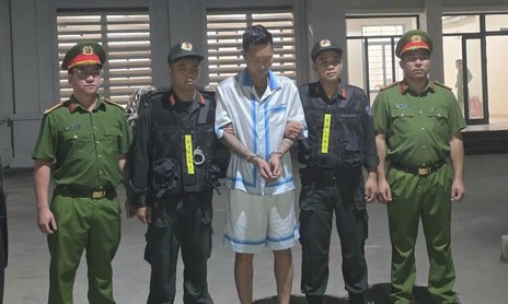 Bắt giam Huấn Hoa Hồng về tội lừa đảo và vi phạm quy định về kế toán gây hậu quả nghiêm trọng