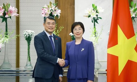 Đề nghị AIIB hỗ trợ Việt Nam triển khai các dự án hạ tầng quy mô lớn, có tính lan tỏa cao