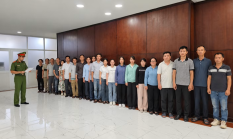 Công an TPHCM đánh sập đường dây lập 326 công ty 'ma', mua bán hóa đơn trị giá gần 20.000 tỷ đồng