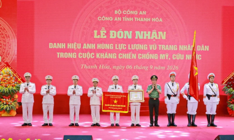 Công an tỉnh Thanh Hóa đón nhận danh hiệu Anh hùng LLVTND thời kỳ kháng chiến chống Mỹ, cứu nước