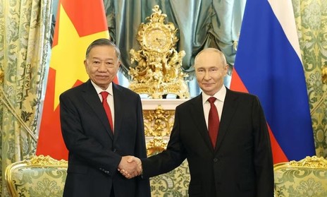 Tổng Bí thư, Chủ tịch nước Tô Lâm hội đàm với Tổng thống Liên bang Nga Vladimir Putin