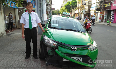 Tài xế kể lại giây phút quyết định tông xe tên cướp ở Sài Gòn