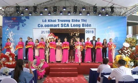 Saigon Co.op tưng bừng khai trương 4 siêu thị Co.opmart trong 1 ngày
