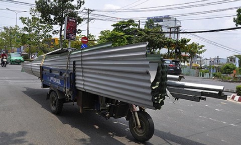 TPHCM: Cần xử lý tận gốc vấn nạn xe thô sơ, 3 bánh tự chế