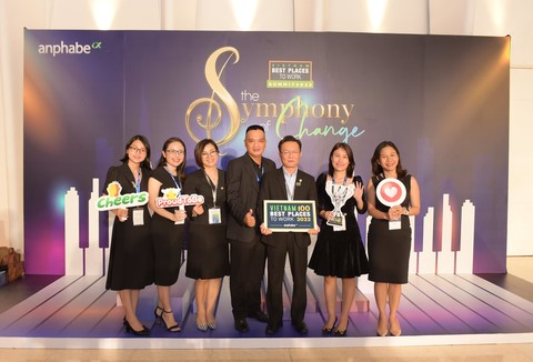 PNJ được vinh danh Top 1 “Nơi làm việc tốt nhất Việt Nam” ngành bán lẻ