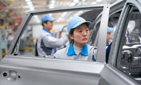 Trung Quốc vượt Nhật trở thành nước xuất khẩu ô tô lớn nhất thế giới