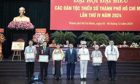 TPHCM: Chú trọng phát triển nguồn nhân lực là cán bộ đồng bào thiểu số