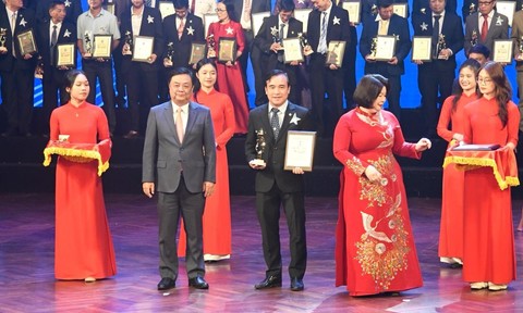 Saigon Co.op nhận giải thưởng Ngôi sao Hợp tác xã Việt Nam