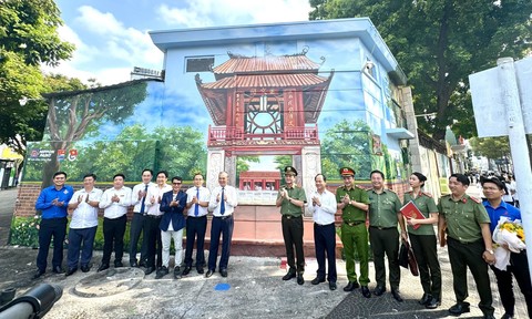 Công an TPHCM: Khánh thành công trình bích họa “Việt Nam tươi đẹp” thứ 10