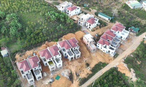 Lâm Đồng: UBND tỉnh chỉ đạo xử lý nghiêm vụ xây 17 căn nhà không phép