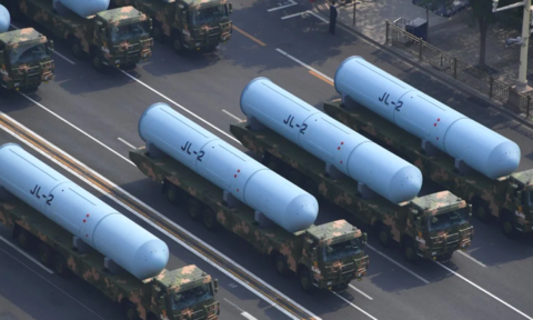 Trung Quốc tập trận phóng tên lửa từ tàu ngầm trước chuyến thăm của quan chức Mỹ