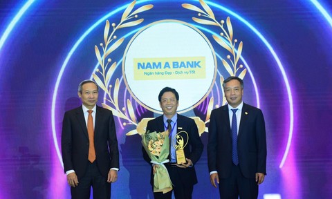Nam A Bank được vinh danh tại Diễn đàn Cấp cao Cố vấn Tài chính Việt Nam 2024
