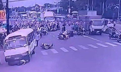 Ảnh tai nạn 51F7-1569