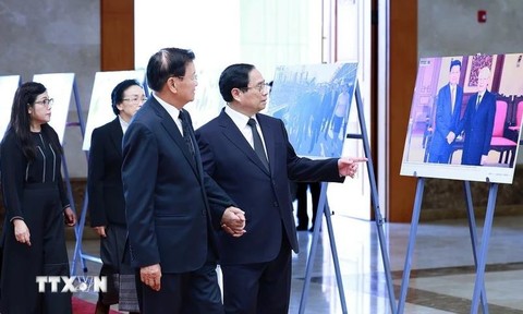 Tổng Bí thư, Chủ tịch nước Lào đánh giá cao vai trò Tổng Bí thư Nguyễn Phú Trọng