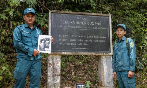 Bài 2: Gọi tên các anh giữa rừng sâu, núi thẳm