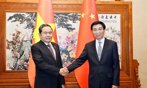 Chủ tịch Quốc hội Trần Thanh Mẫn hội kiến Chủ tịch Chính hiệp Toàn quốc Trung Quốc