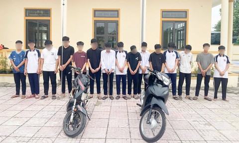 Kịp thời ngăn chặn 15 thanh thiếu niên chuẩn bị hung khí để giải quyết mâu thuẫn