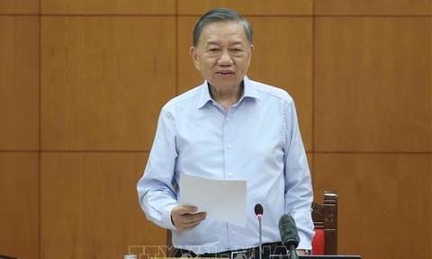 Phải tìm cán bộ giỏi, có tinh thần phục vụ Nhân dân