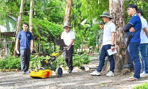 Bài 1: "Mắt thần radar" hỗ trợ dò tìm hài cốt Liệt sĩ