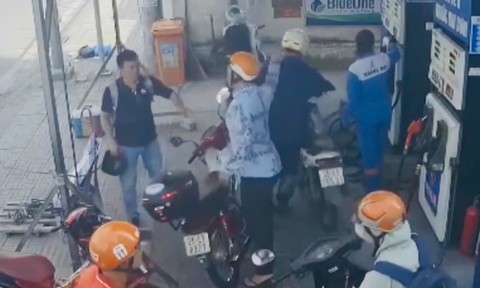 Va chạm giao thông - đừng để "chuyện bé xé ra to"