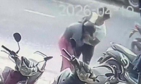 Công an đã xác định được đối tượng hành hung tới tấp một phụ nữ trên đường