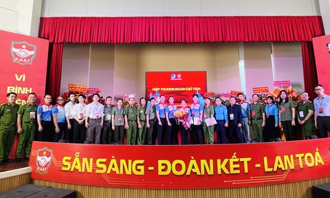 Ra mắt CLB Tình nguyện Vì bình yên Thành phố: Vì một cộng đồng an toàn, Thành phố không ma túy