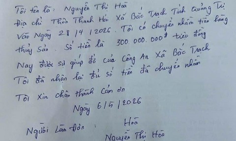 Công an xã tận tình giúp người dân nhận lại 300 triệu đồng chuyển nhầm