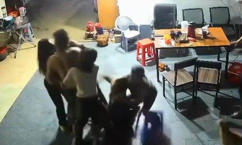 Công an xác minh vụ nhóm người xông vào nhà dân đánh 2 người nhập viện