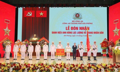 Công an thành phố Hải Phòng đón nhận danh hiệu Anh hùng lực lượng vũ trang nhân dân