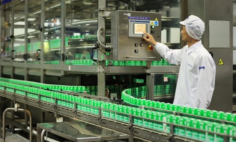 Minh bạch hóa chuỗi giá trị, Vinamilk tái định nghĩa chất lượng sữa Việt