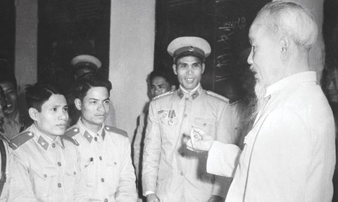 Chủ tịch Hồ Chí Minh - Cả một đời vì đất nước, vì Nhân dân