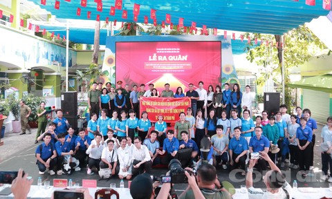Phường Cầu Ông Lãnh: Hệ thống chính trị ở cơ sở chịu trách nhiệm xử lý ngay khi phát sinh quảng cáo bẩn