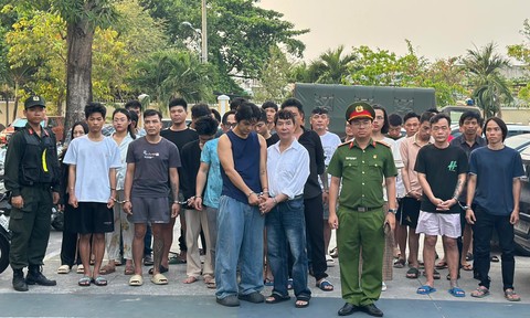 Công an TPHCM bắt ca sĩ Long Nhật, Sơn Ngọc Minh cùng gần 70 đối tượng liên quan ma túy