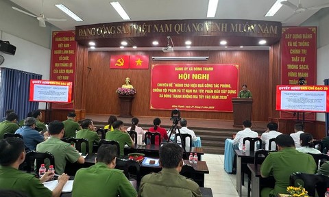 Công an xã Đông Thạnh quyết tâm xây dựng “xã trong sạch không có ma túy”
