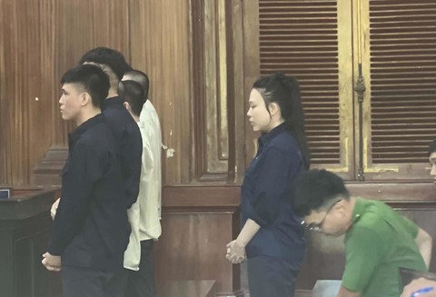 Đường dây ma túy núp bóng giao đồ ăn vặt tại TPHCM lĩnh bản án thích đáng
