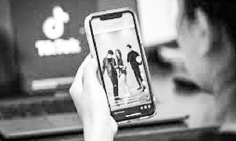 Bài cuối: Những vụ lạm dụng MCN từ MediAmuv đến BH Media