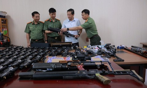 Bộ Công an biểu dương Công an Hà Tĩnh triệt phá đường dây chế tạo, mua bán vũ khí quân dụng