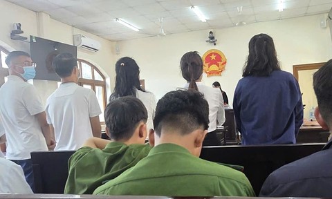 Vụ "Đưa và nhận hối lộ" tại tỉnh Bình Phước (cũ): 7 bị cáo chia nhau 22 năm tù