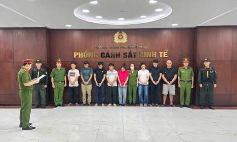 Công an TPHCM khởi tố 4 cán bộ kiểm lâm tiếp tay cho tội phạm mua bán động vật hoang dã