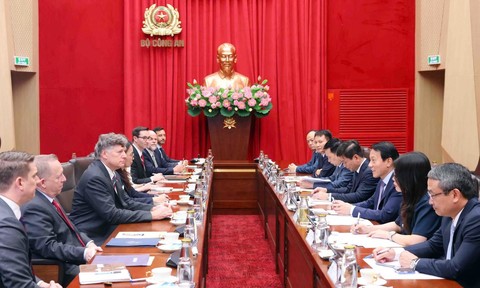 Bộ trưởng Lương Tam Quang tiếp Thứ trưởng thường trực Bộ Ngoại giao Hoa Kỳ