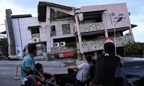 Chùm ảnh hậu quả trận động đất mạnh tàn phá Philippines